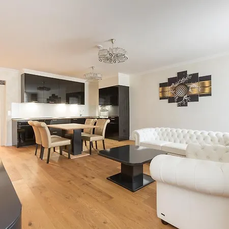 Apartmán Wellness Republika 24 *