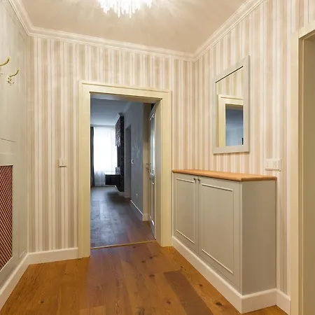 Apartmán Wellness Republika 24 *
